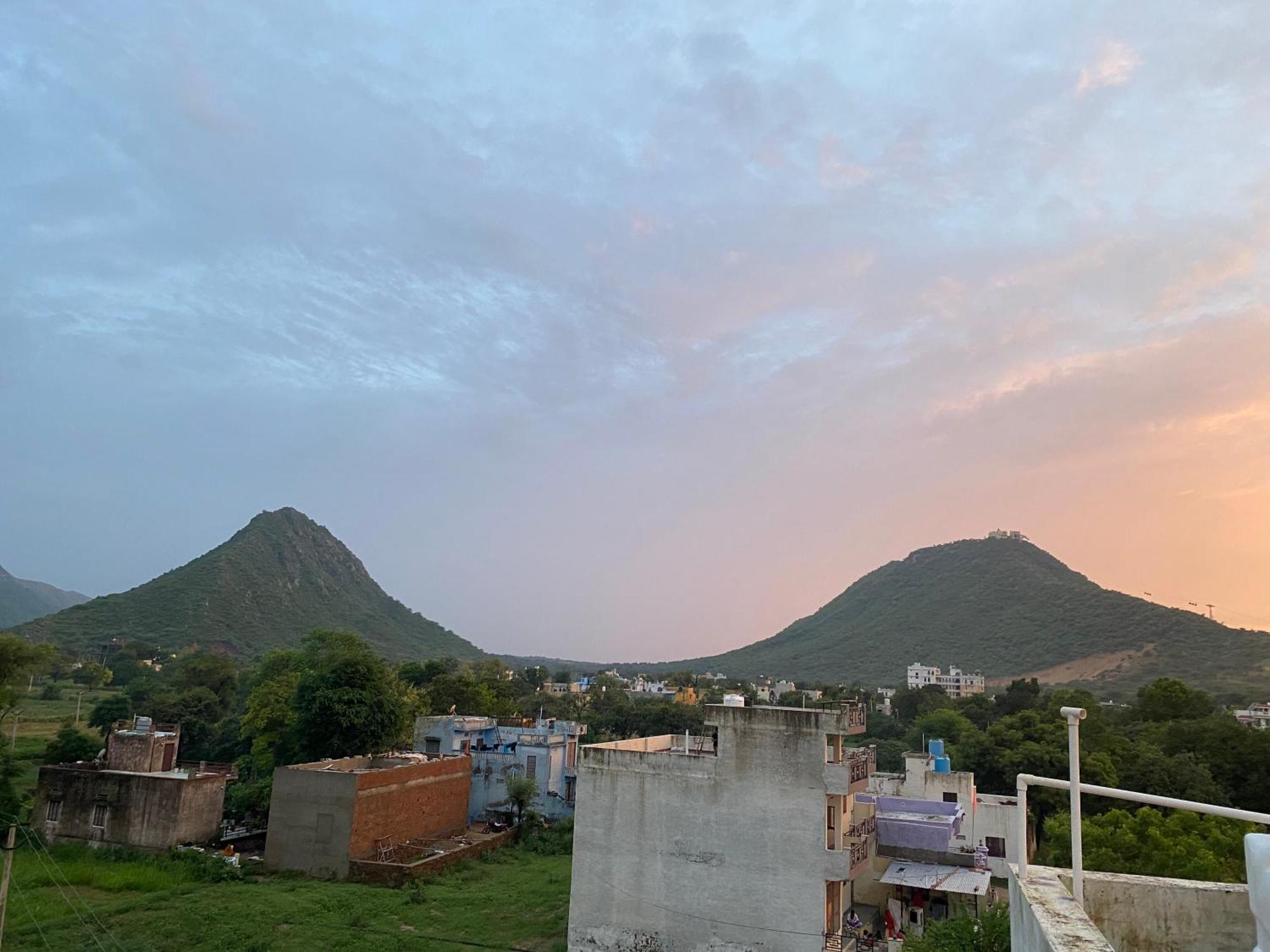 The Natural View Pushkar Esterno foto